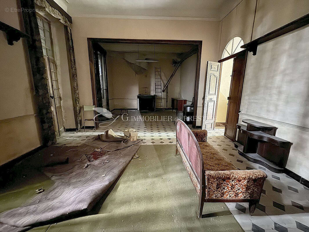 A Sault, en exclusivité, une propriété à restaurer avec vue - photo 11