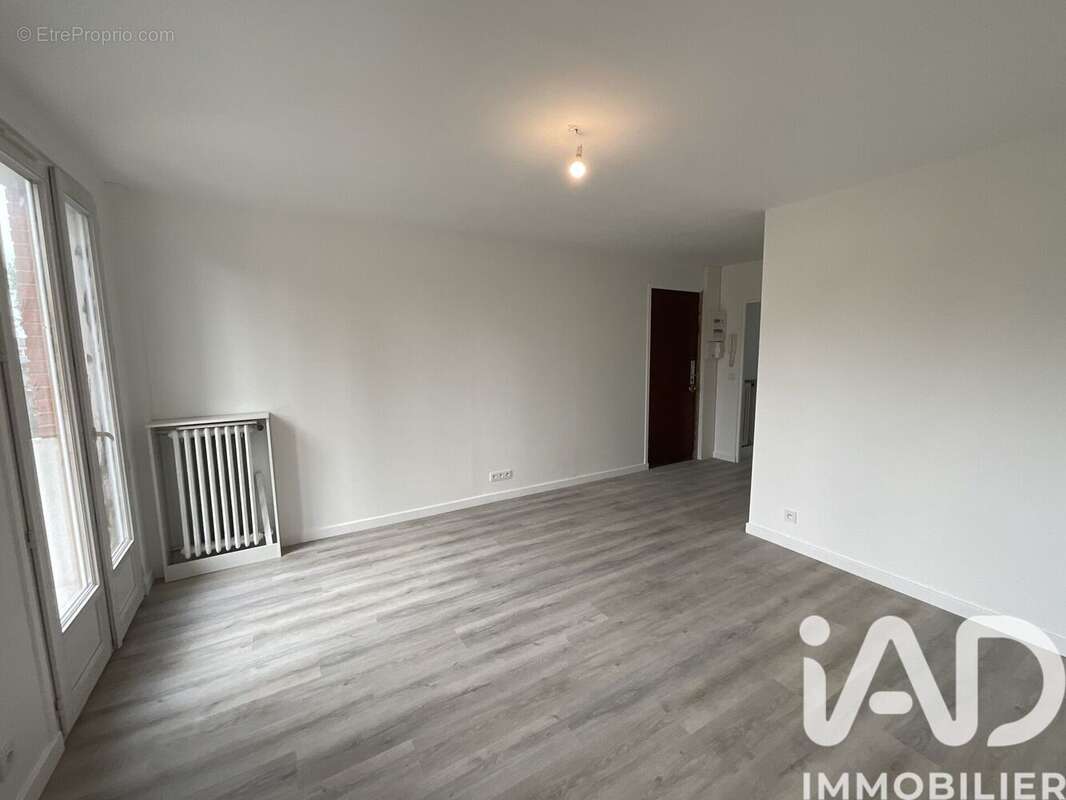 Photo 7 - Appartement à LIVRY-GARGAN