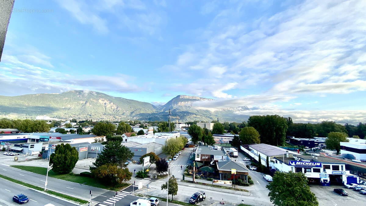 Appartement à SAINT-MARTIN-D'HERES