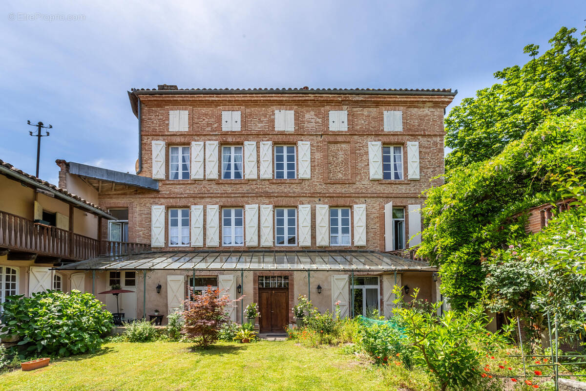 Maison à MOISSAC