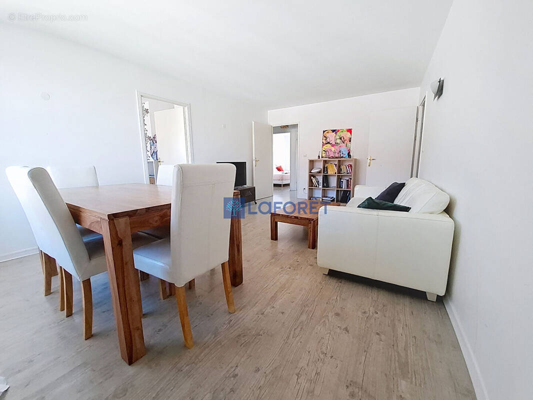 Appartement à SERRIS