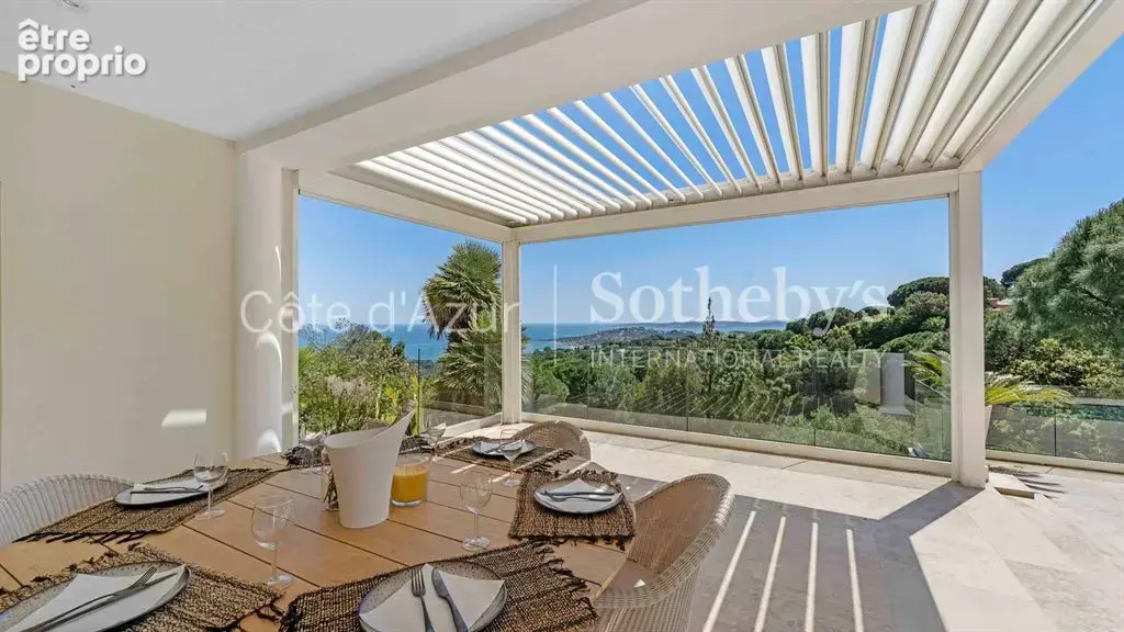 Sainte Maxime, villa contemporaine avec vue mer proche de la plage de La Nartelle - photo 5