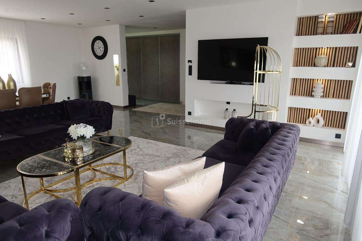 Demeure contemporaine Saint Vit 5 pièce(s) 145 m2 - photo 3