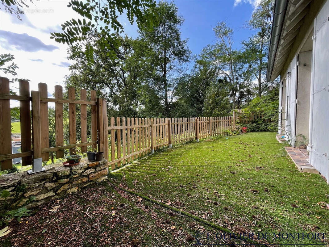 Maison à MONTFORT-L&#039;AMAURY