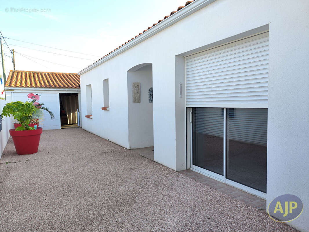 Maison à L'AIGUILLON-SUR-MER