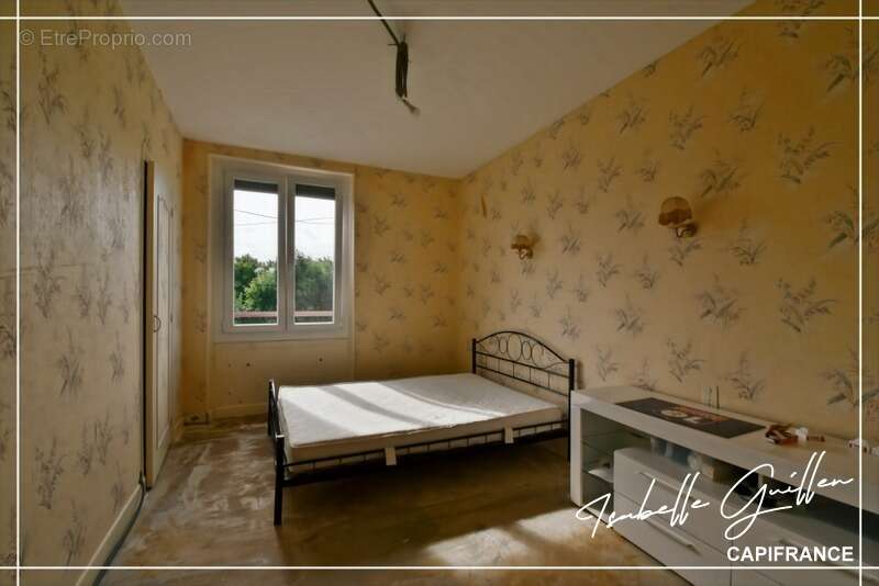 Maison à SAINT-SATURNIN