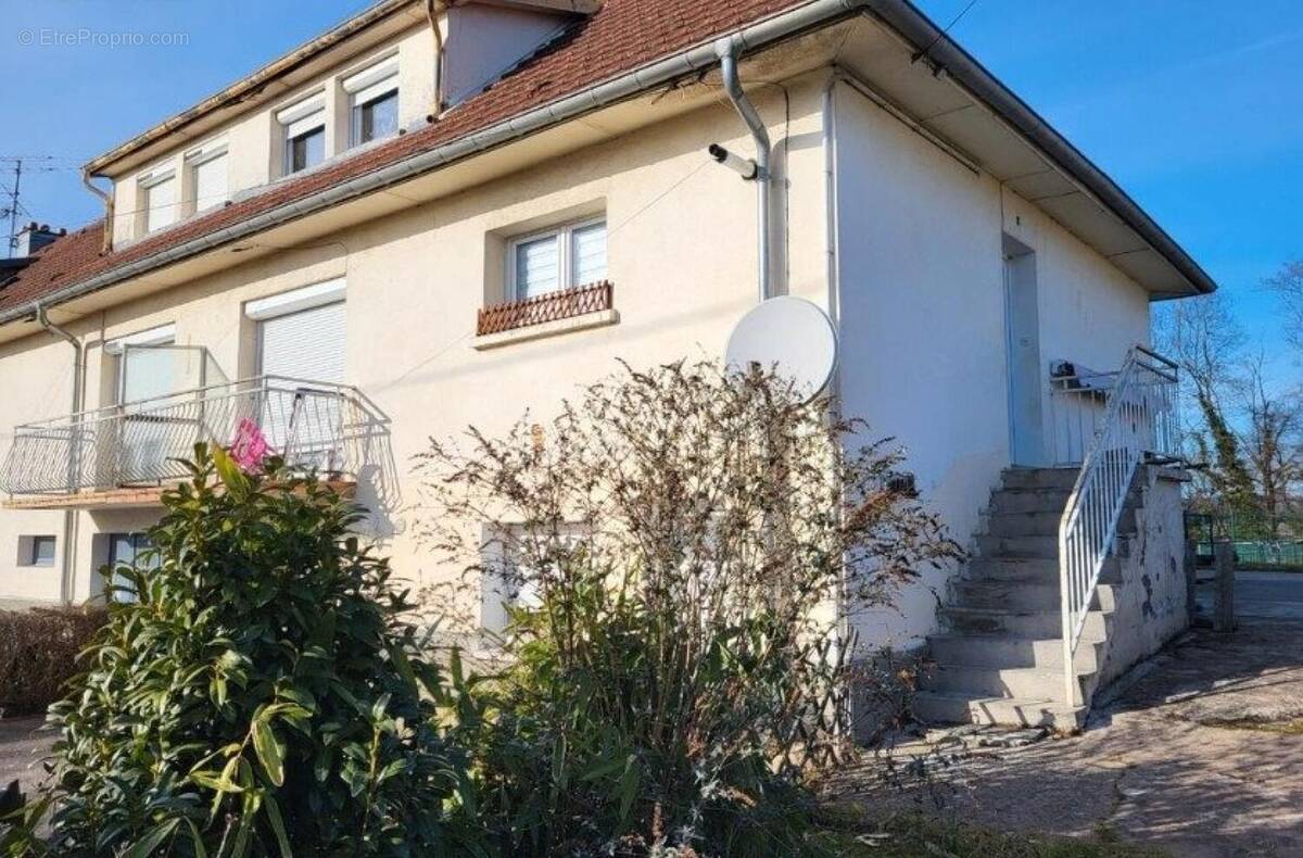 Photo 1 - Appartement à FESCHES-LE-CHATEL