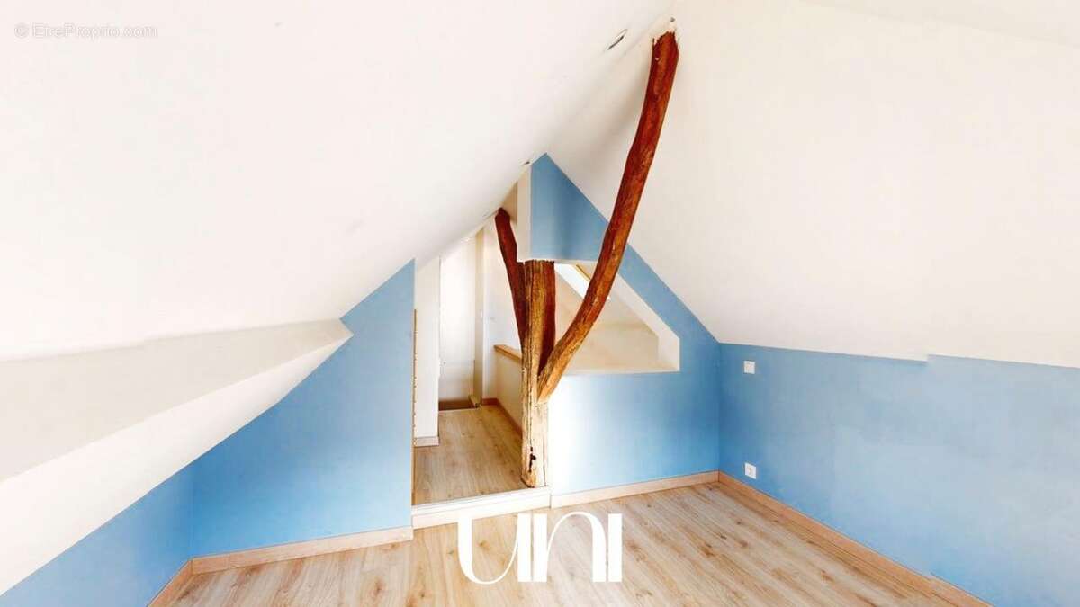 Maison à MEZIDON-CANON