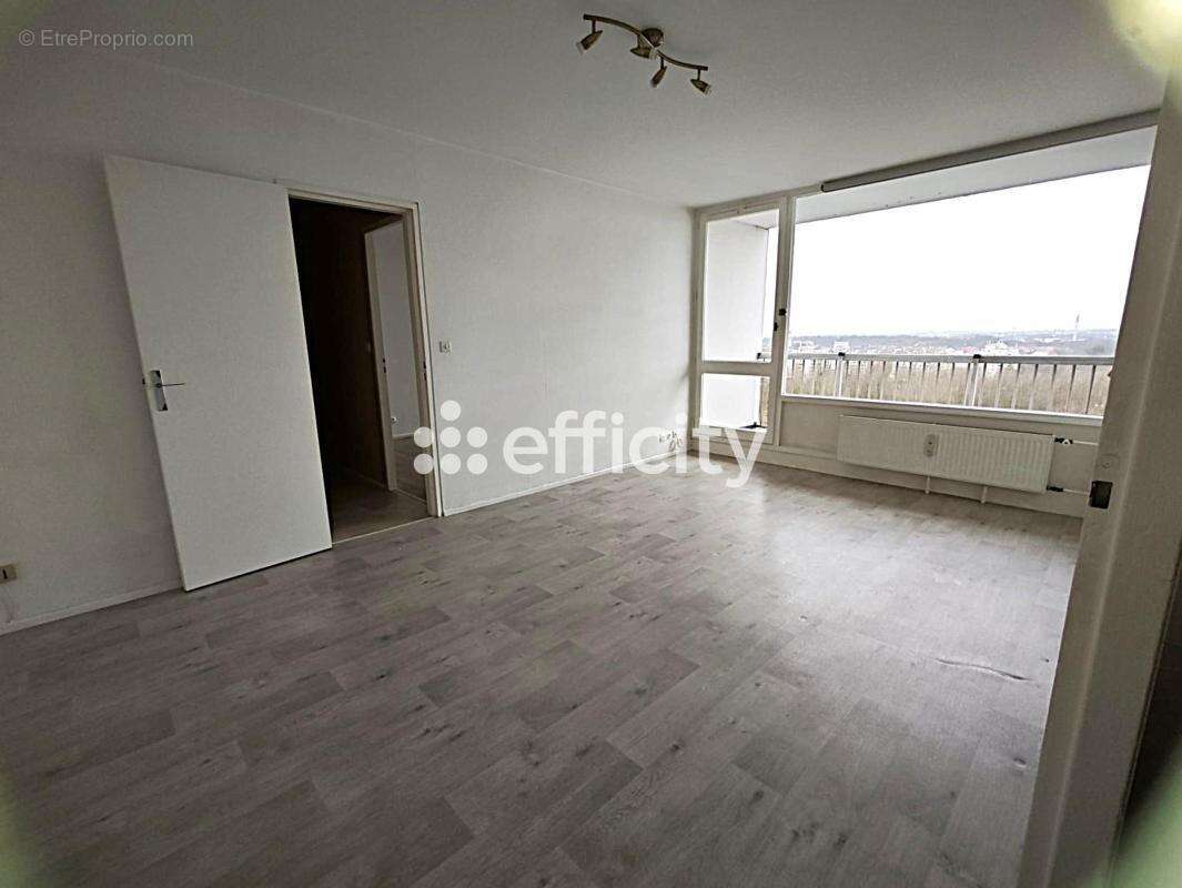 Appartement à LA MADELEINE