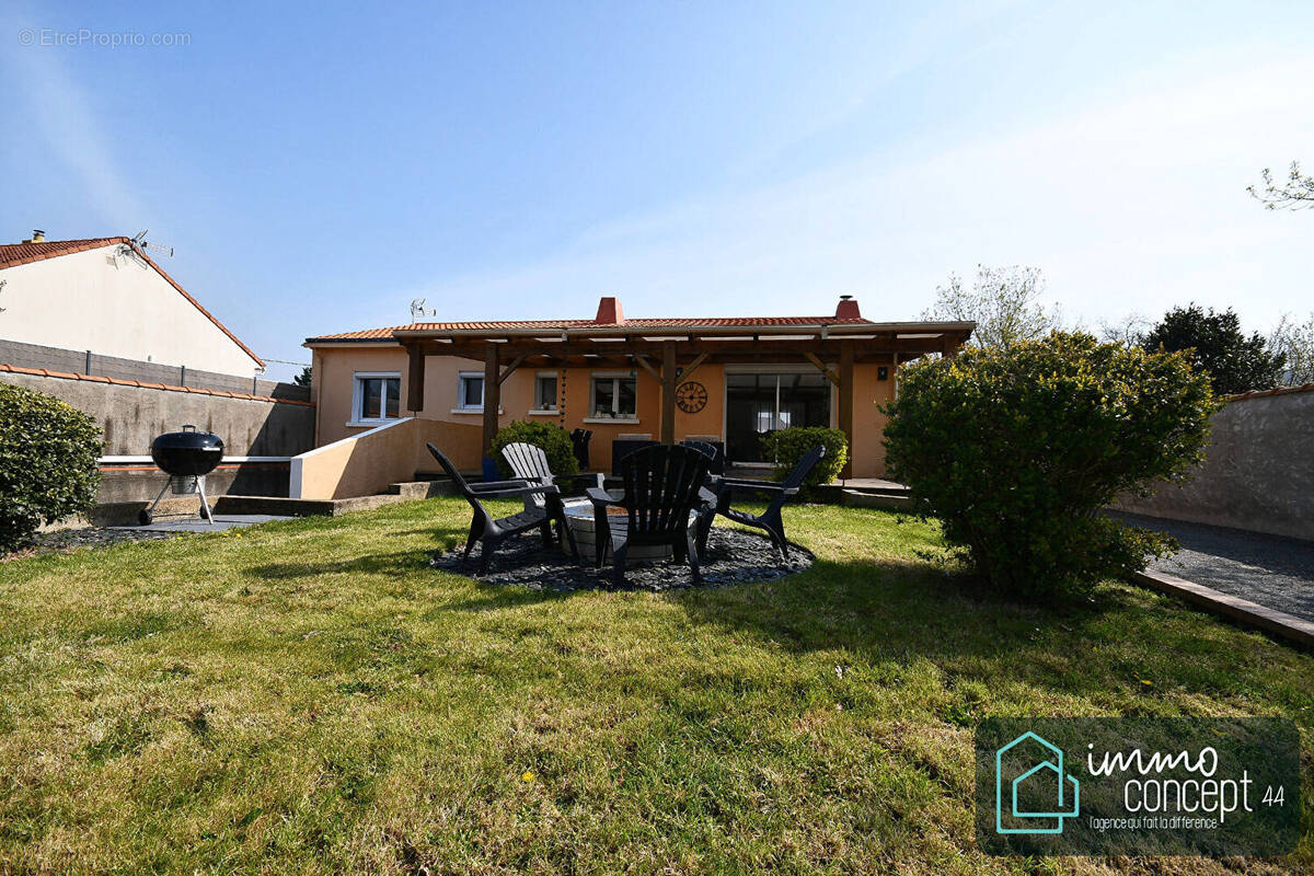 Maison à SAINT-JEAN-DE-BOISEAU