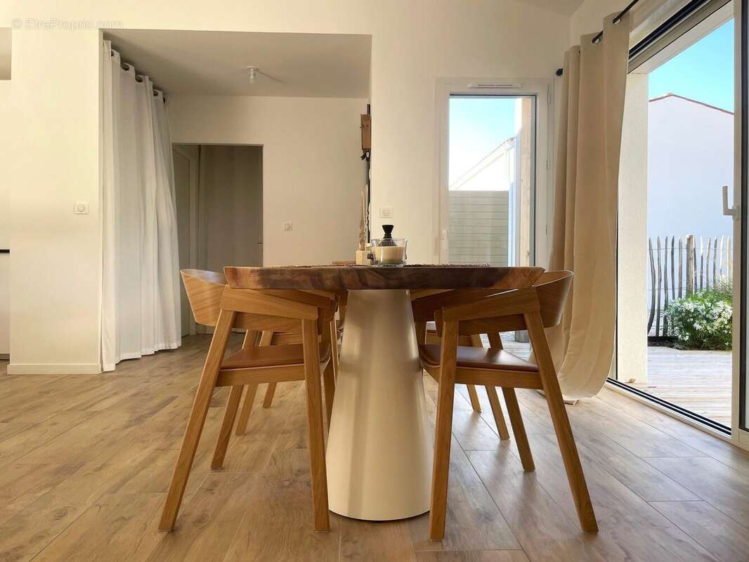 Maison à LA ROCHELLE