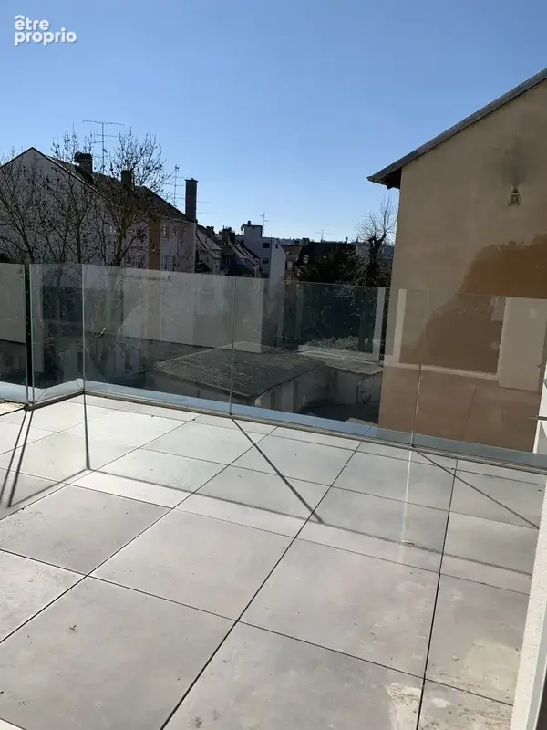 SARREGUEMINES F4 - 2 terrasses - parking intérieur - ascenseur - photo 4