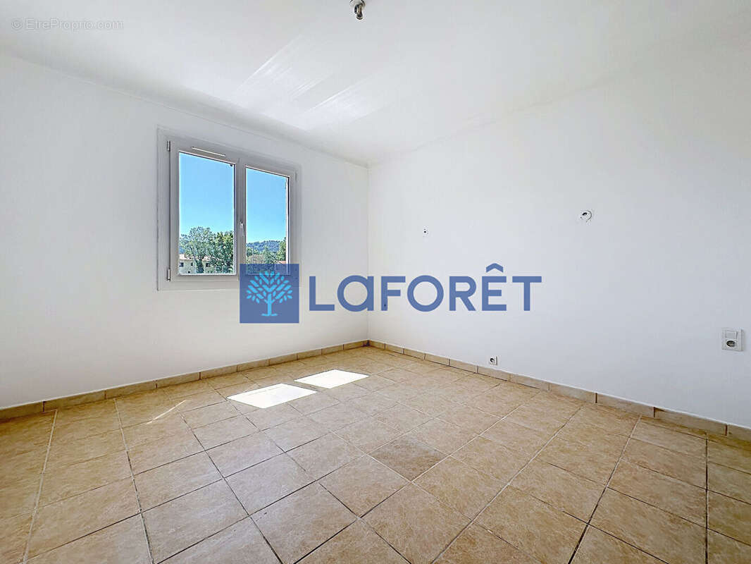 Appartement à DRAGUIGNAN