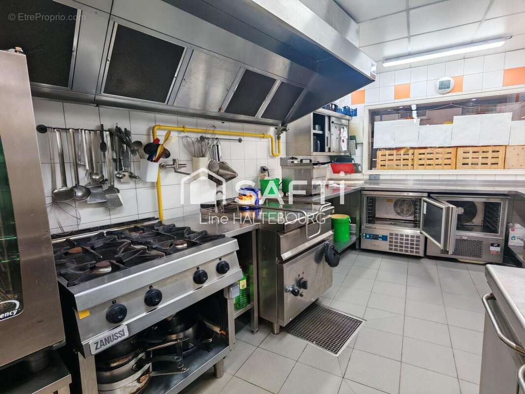 Photo 2 - Commerce à WITTENHEIM