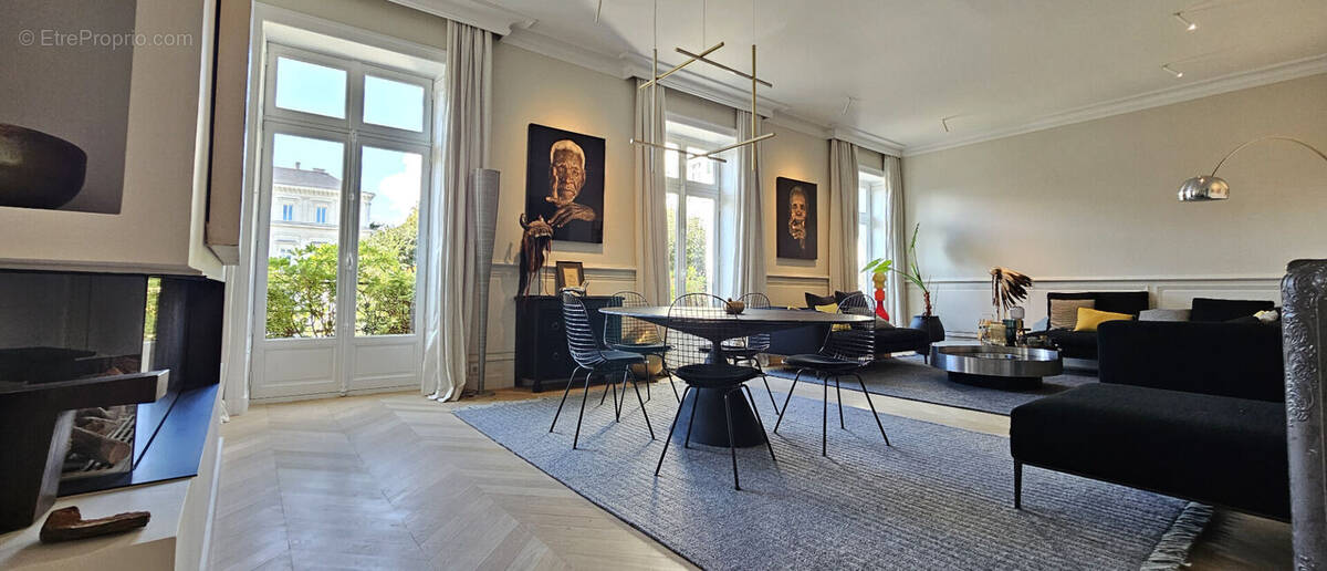 Appartement à NANTES