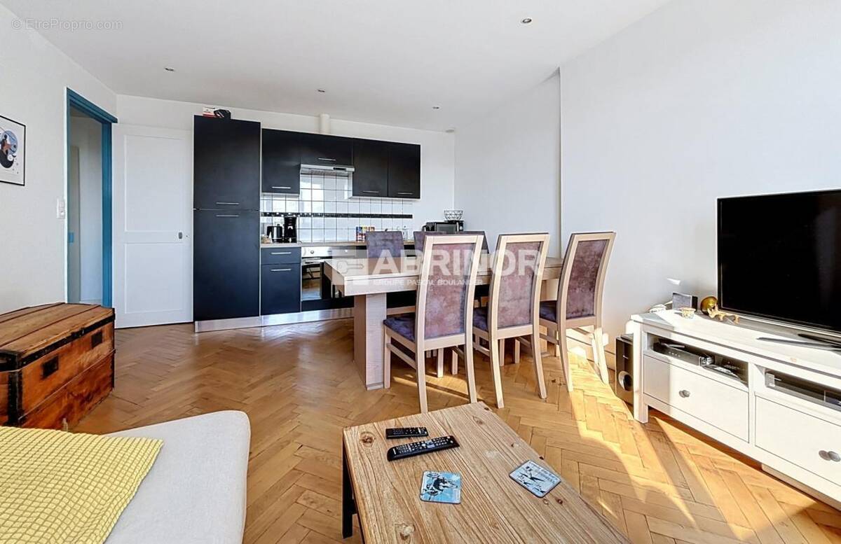 Appartement à MARCQ-EN-BAROEUL