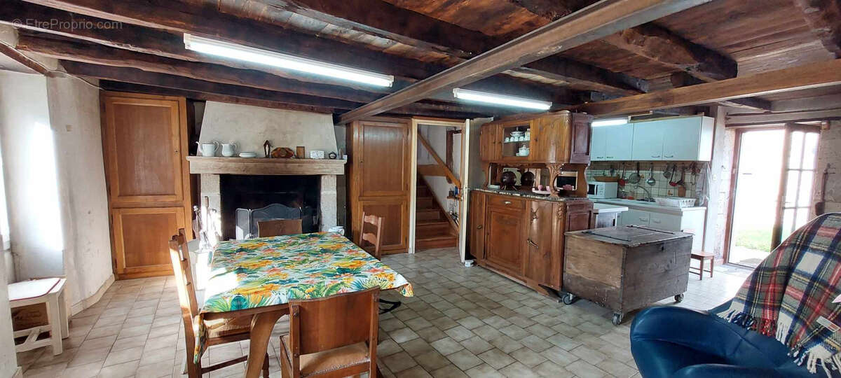 Maison à CHIRAC