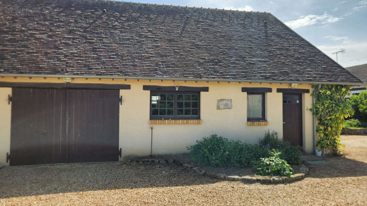 Maison à CHATEAUNEUF-EN-THYMERAIS