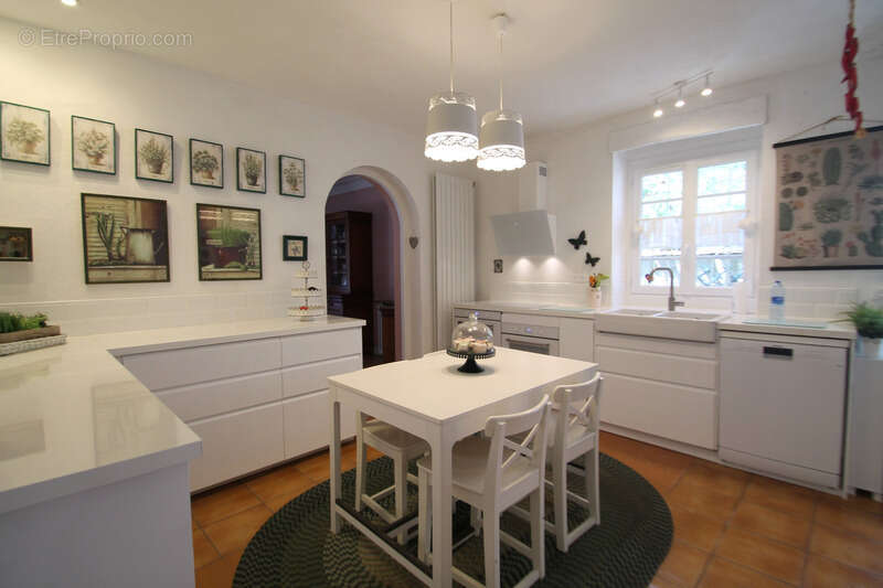 Maison à vendre 5 pièces TONNEINS (47) 190m² habitables- Piscine- Garage- Terrain 693m² - photo 11