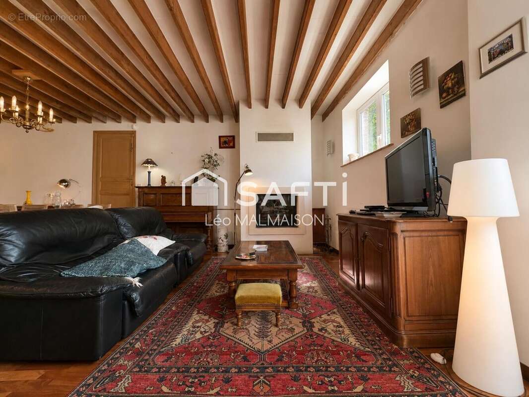 Maison 276 m² à Orbec  - photo 8