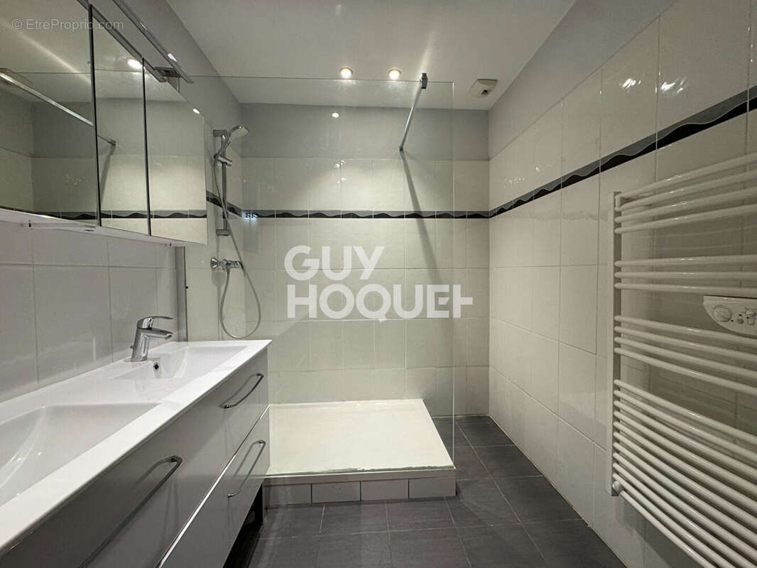 Appartement à LYON-4E