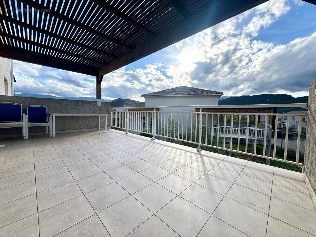 Appartement à OLETTA