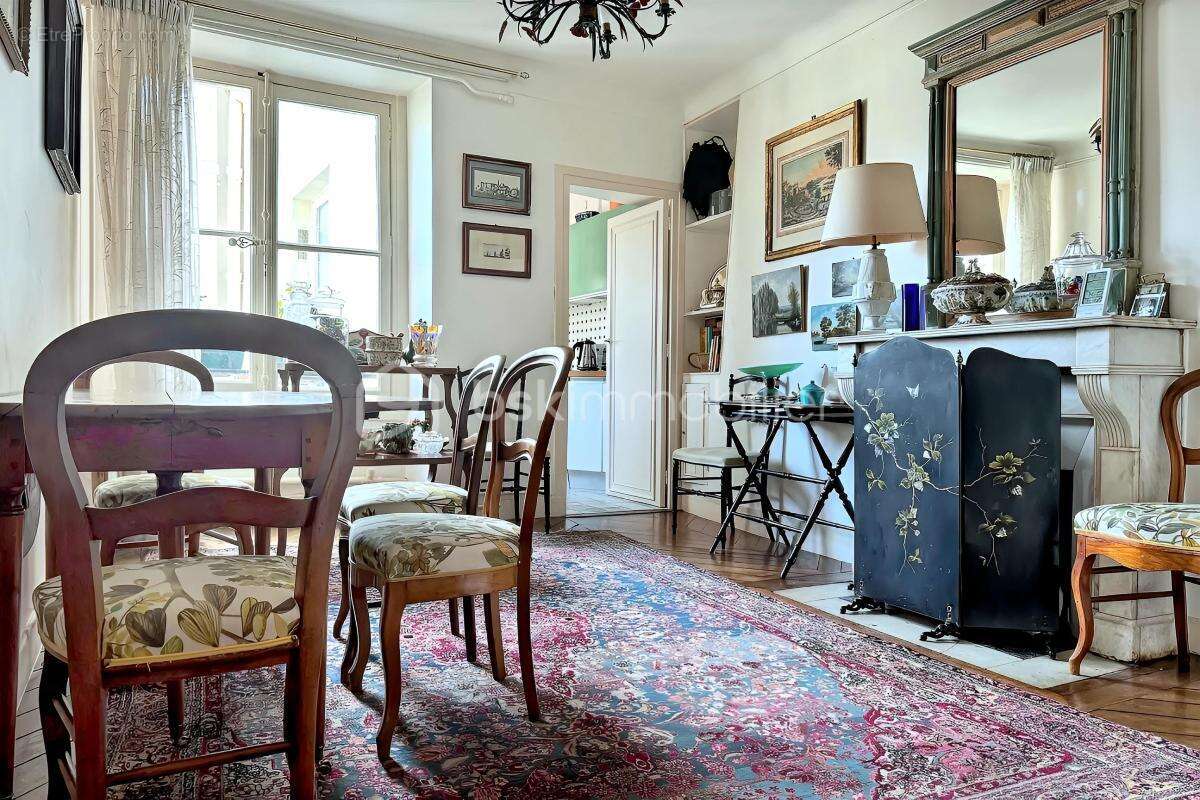 Appartement à PARIS-6E