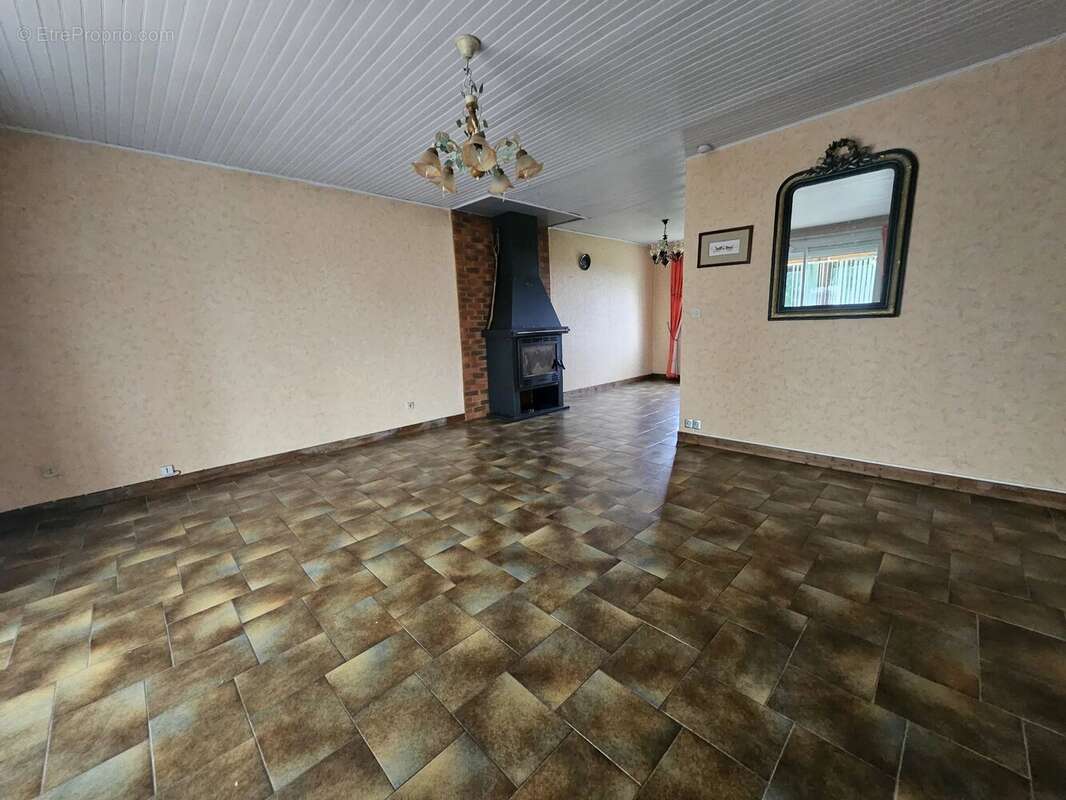 Maison à CLAVILLE