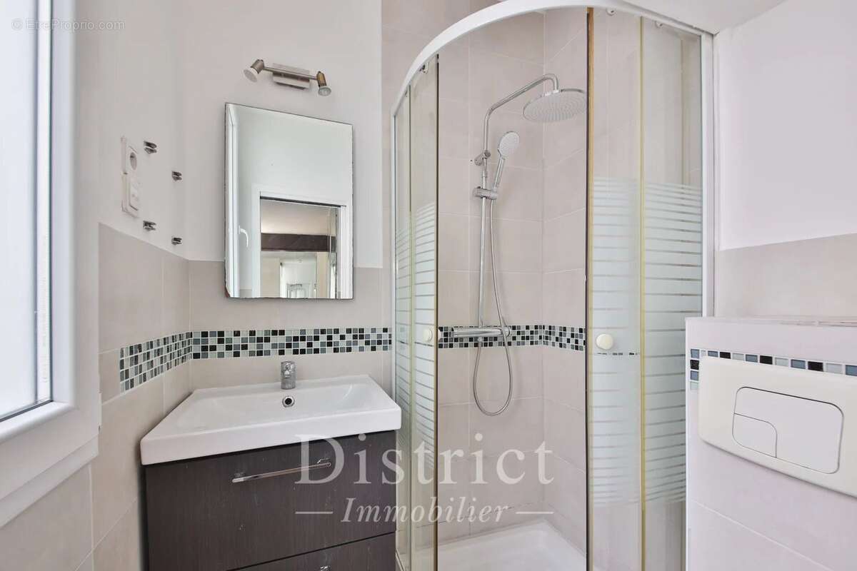 Appartement à PARIS-4E