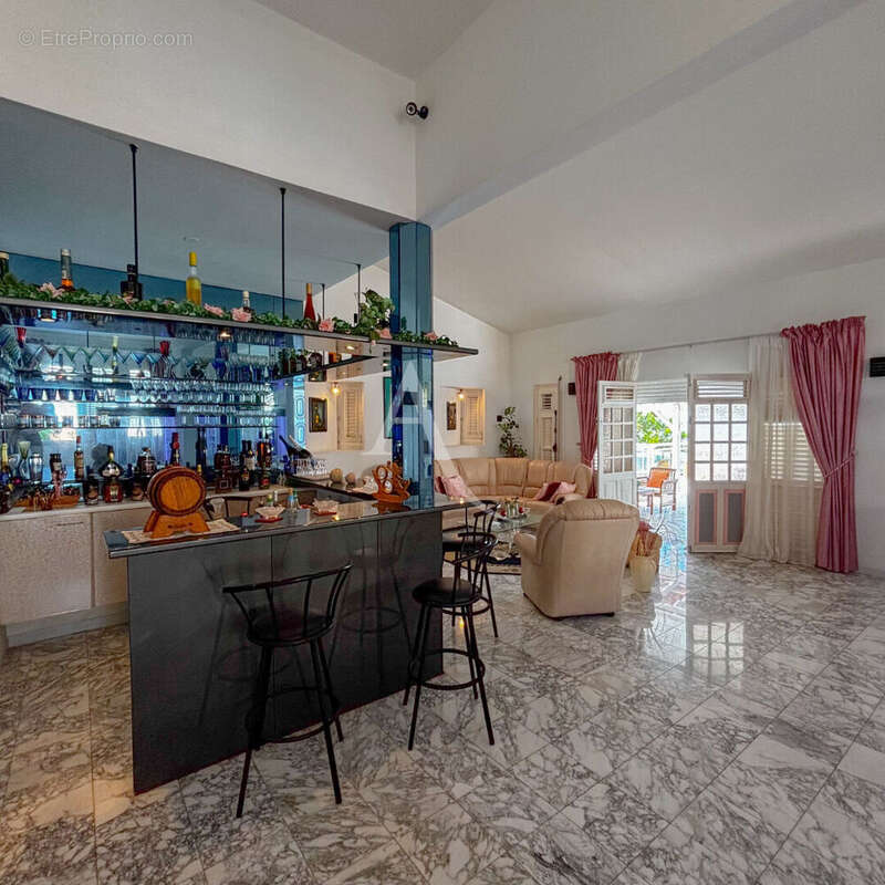 Maison à SCHOELCHER