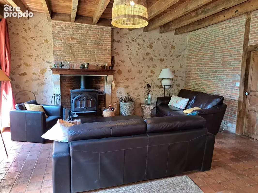 Maison de campagne rénovée comprenant 4 ou 5 chambres - photo 7