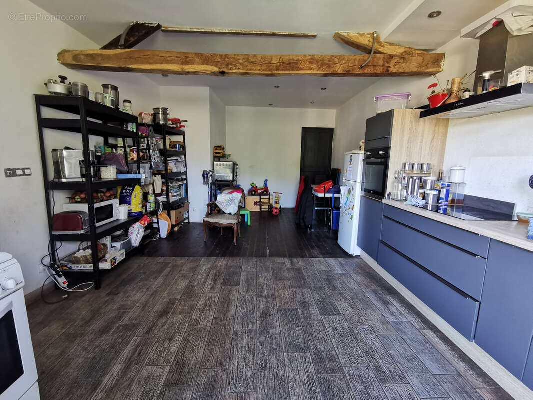 Maison à SAINT-JUST-EN-CHEVALET