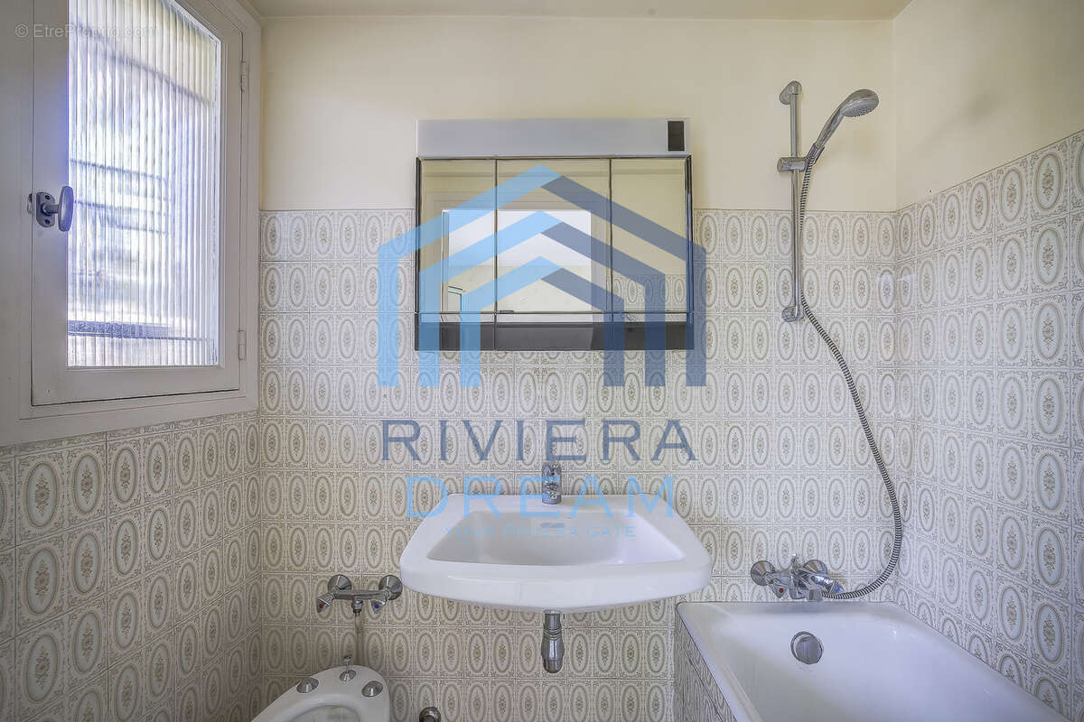 Appartement à MENTON