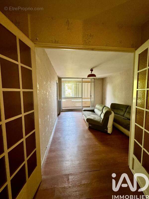 Photo 2 - Appartement à SARTROUVILLE