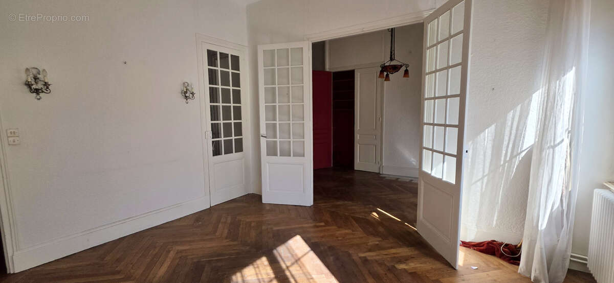 Appartement à LYON-1E