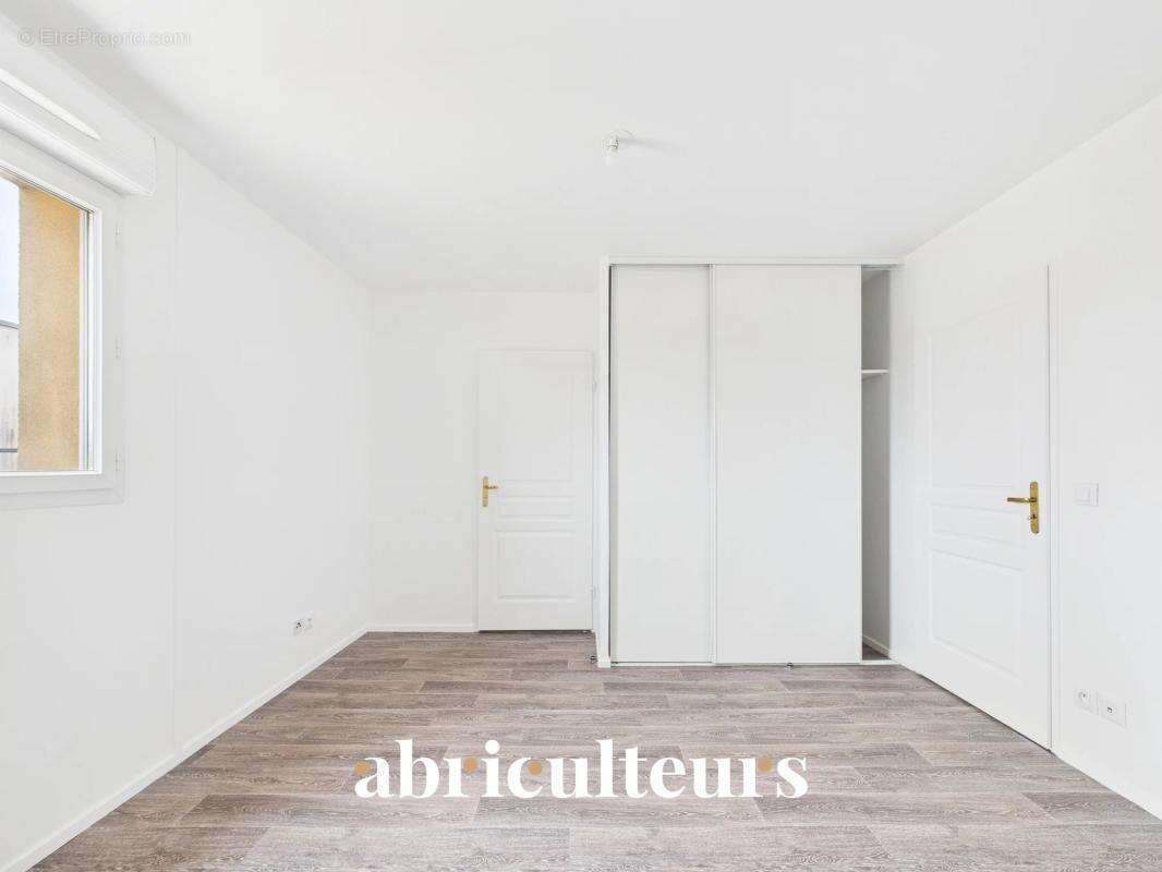Appartement à SURVILLIERS