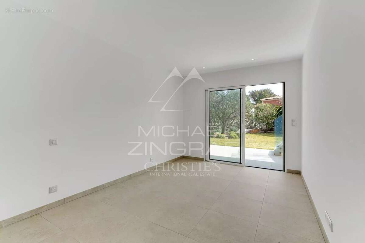 Maison à CAVALAIRE-SUR-MER