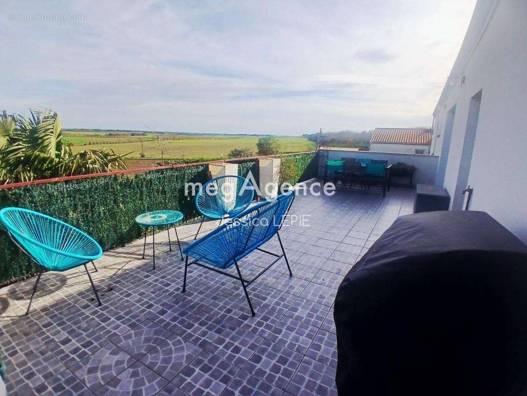 Maison à VILLIERS-EN-PLAINE