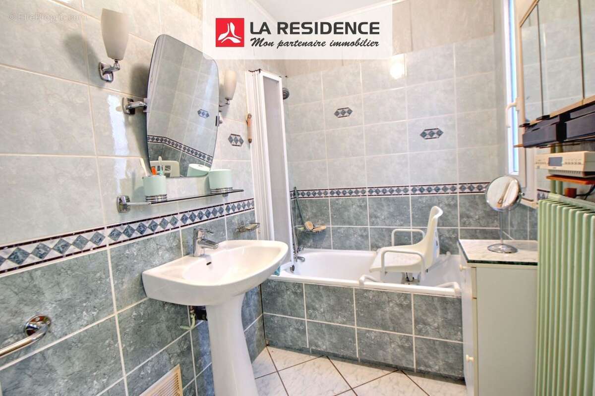 Maison à MAGNANVILLE