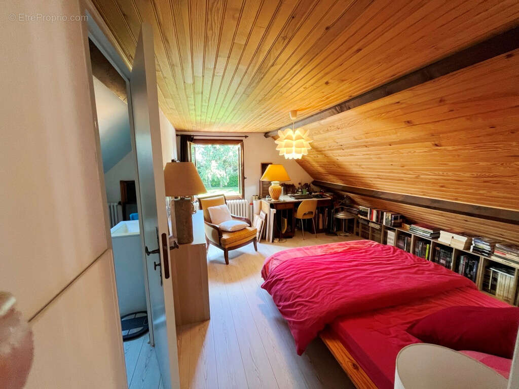 Maison à FONTAINEBLEAU