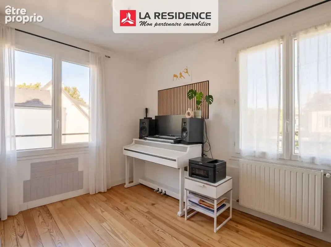 Appartement 3 pièces 56 m² à vendre à Chatou (78400) - photo 7