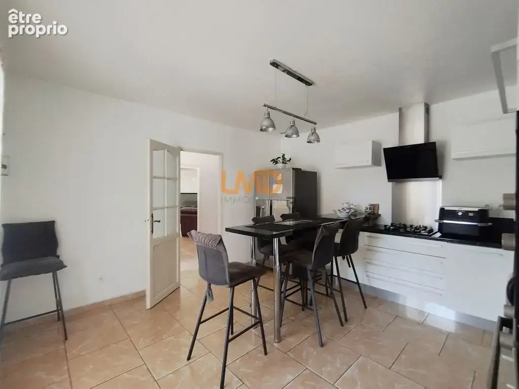 Maison plain pied avec studio attenant, grand garage - photo 15