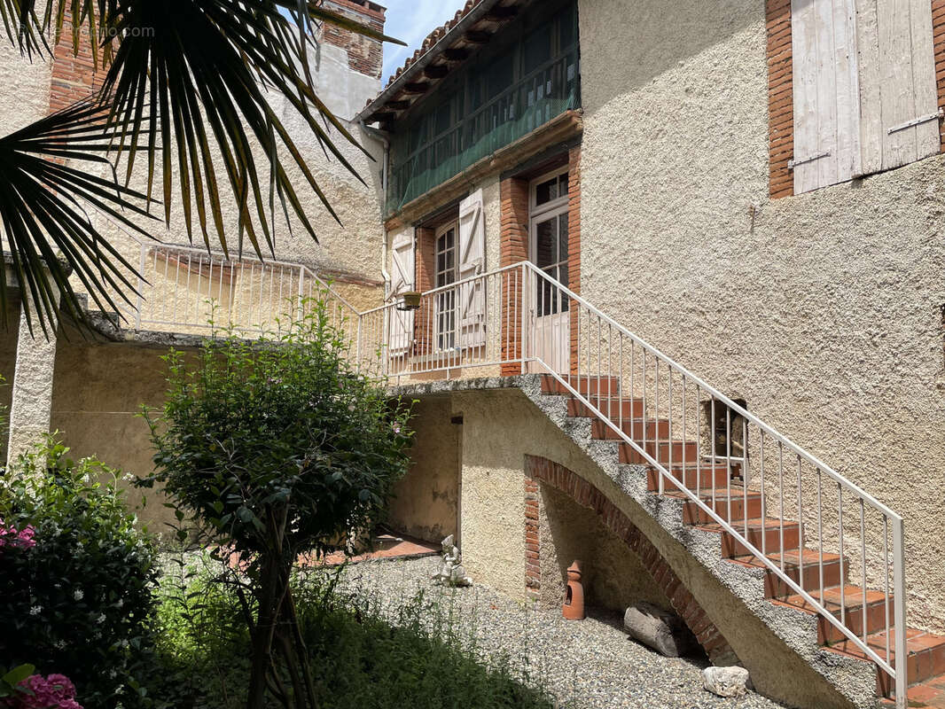 Maison à CASTELSARRASIN