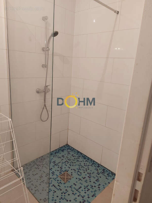 Ensemble immobilier compose de 3 logements vendus loues proche coutras - photo 7