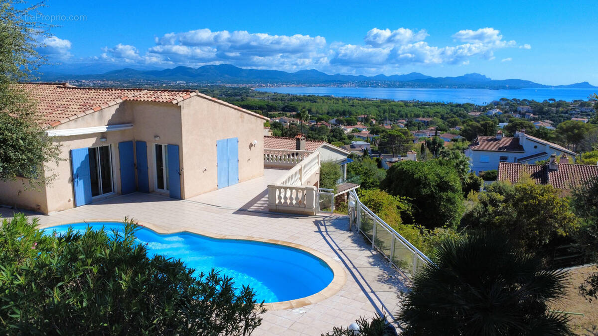Maison à FREJUS