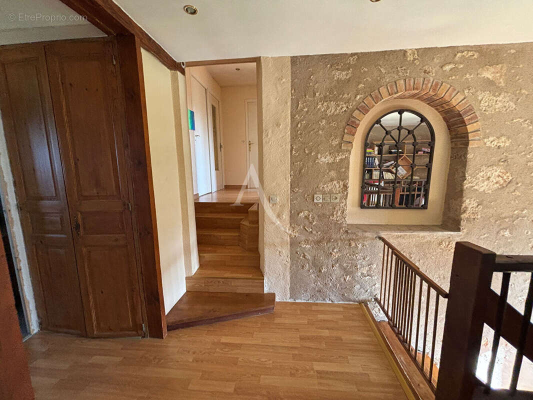 Maison à LA CHARITE-SUR-LOIRE