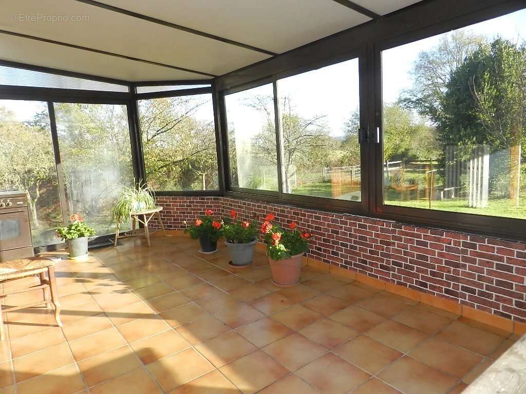 Maison à SAINT-PIERRE-SUR-DIVES