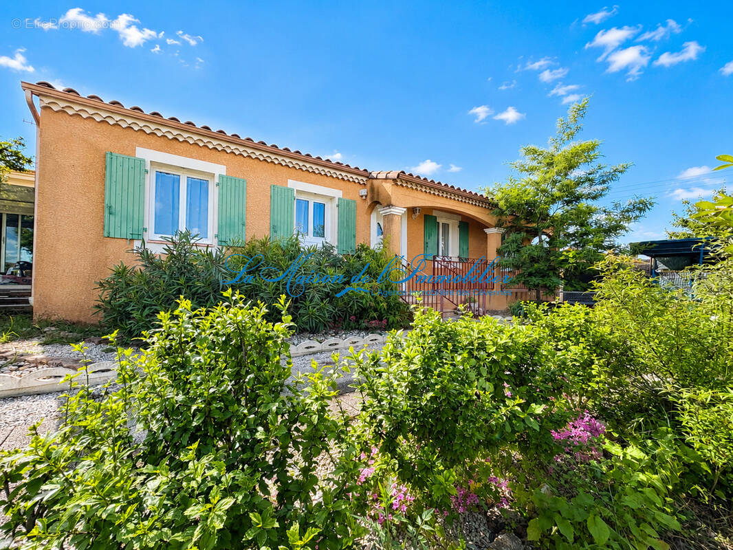Maison à SAINT-VICTOR-DE-MALCAP