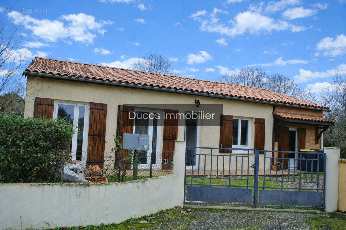 Maison à COCUMONT