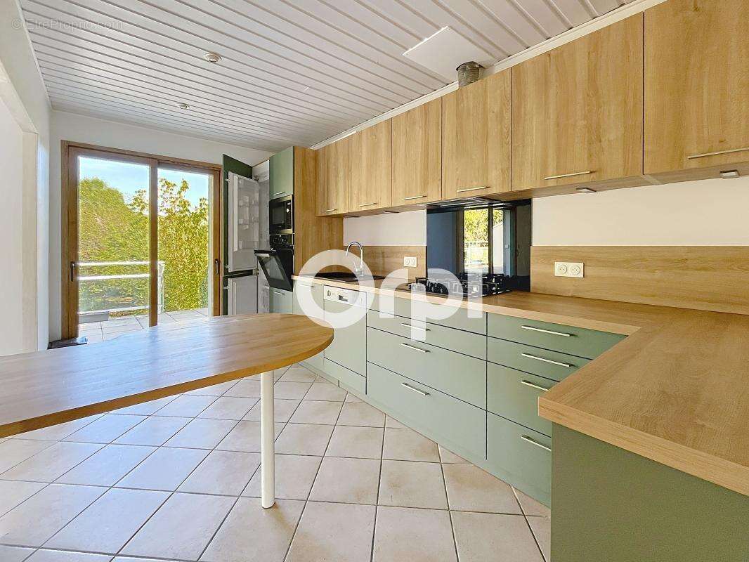 Maison à BRIVE-LA-GAILLARDE